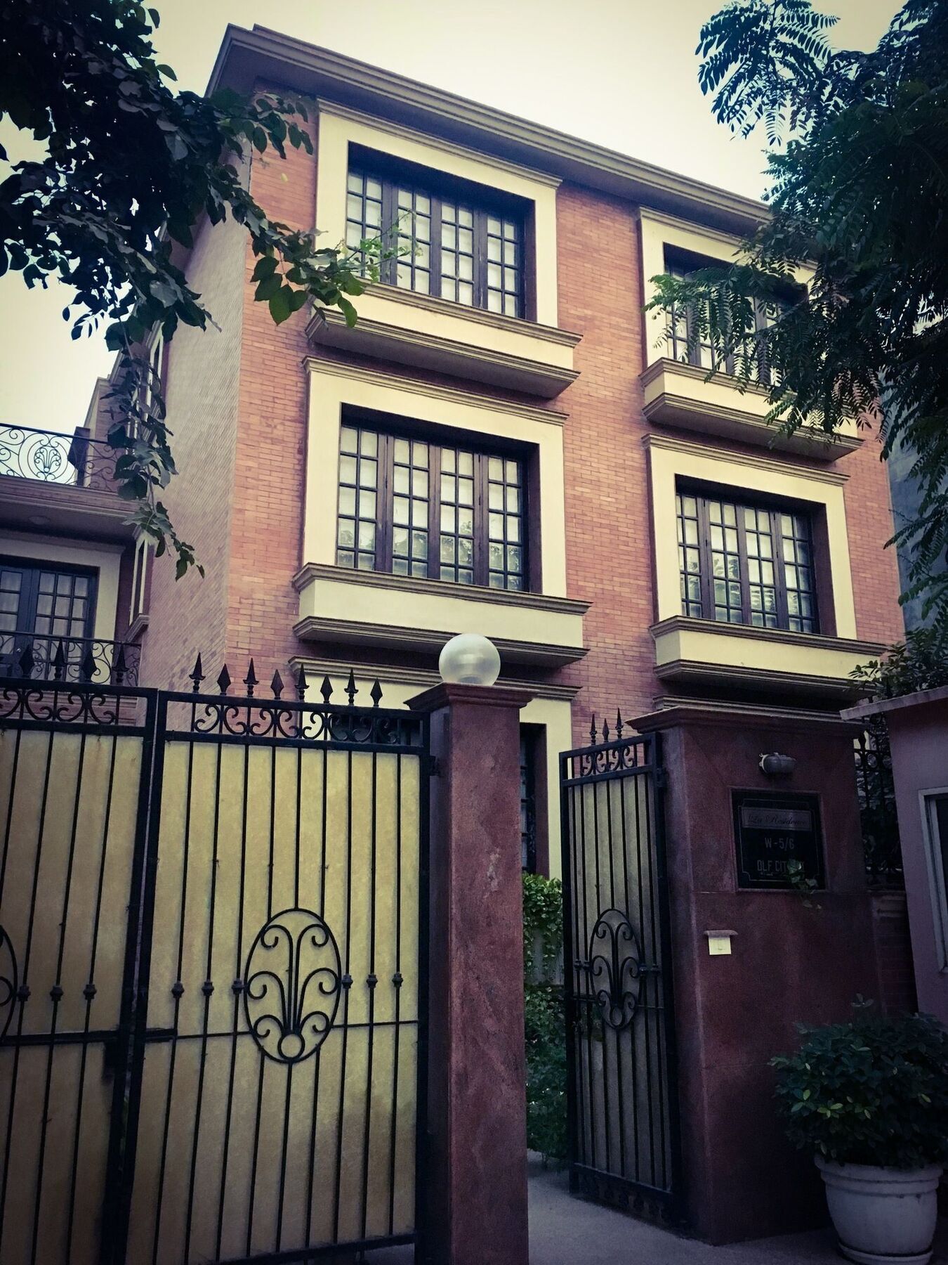 גורגאון La Residence מראה חיצוני תמונה